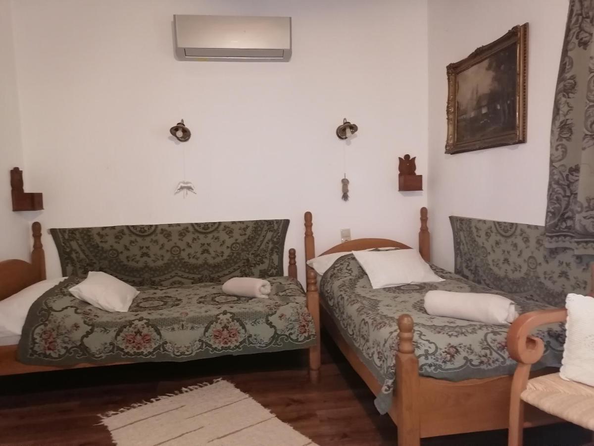 فندق Mives Vendeghaz Pogány المظهر الخارجي الصورة